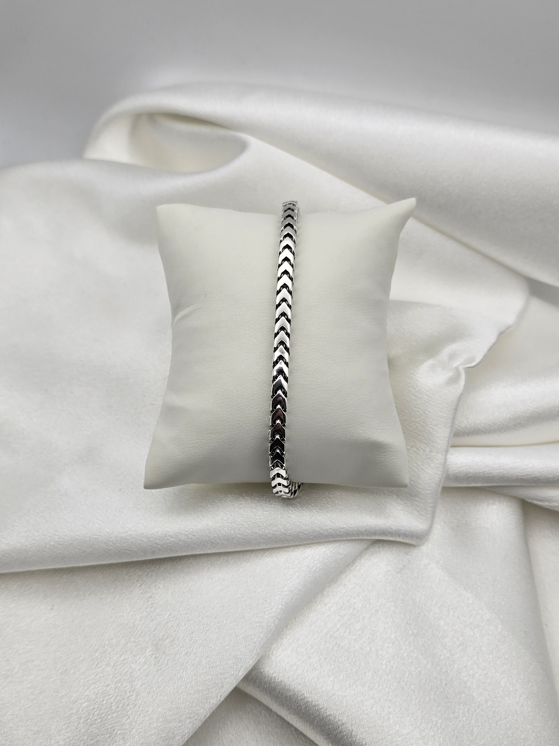 Rhodium Over Sterling Silver 925 Franco Bracelet